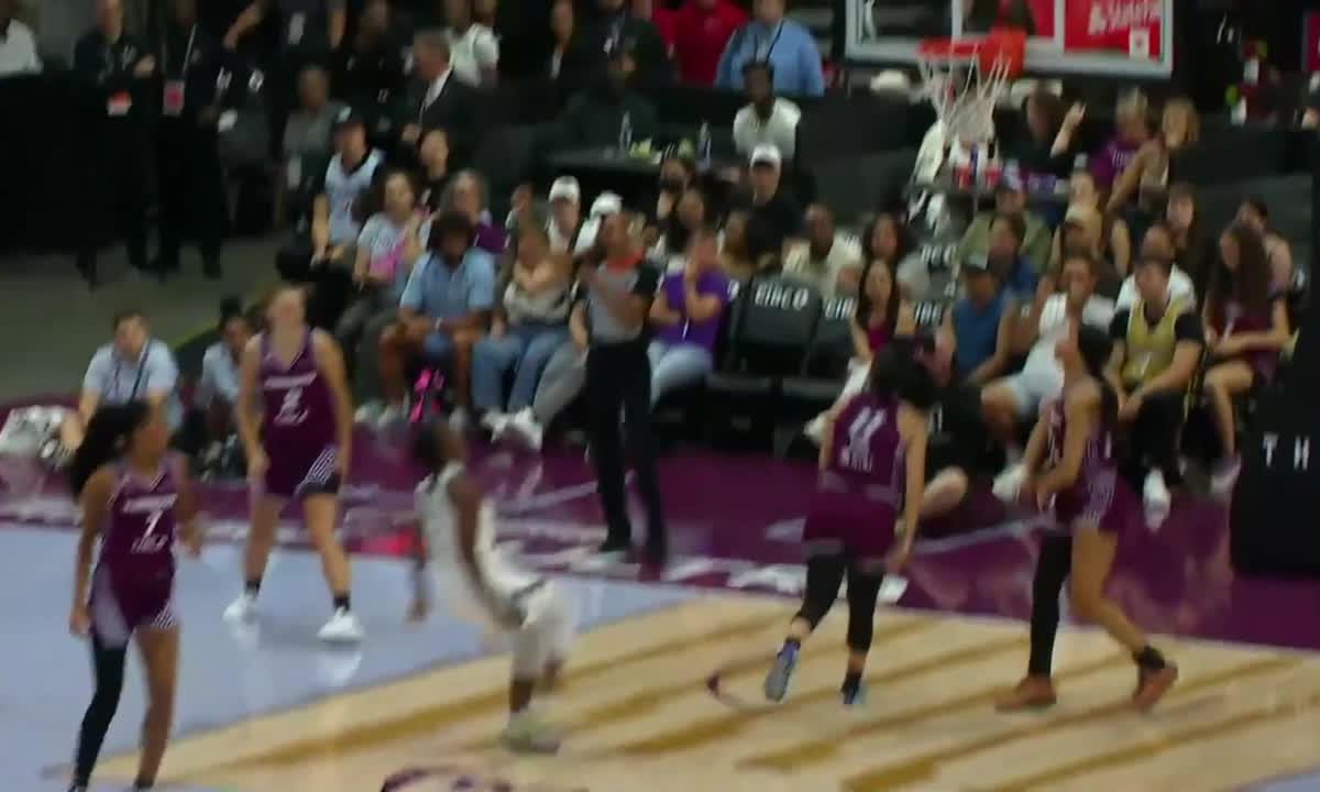 A’ja Wilson et Jackie Young brillent, Aces dominent Tempo