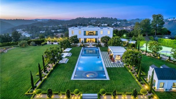 Anthony Davis vend sa maison à Los Angeles pour 32M$ en 2026