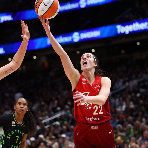 Clark et Mitchell propulsent Indiana Fever à 105 pts