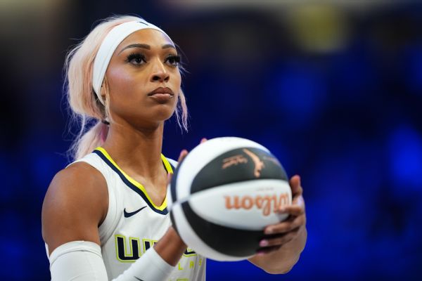 DiJonai Carrington fait son retour avec Chicago Sky en 2026