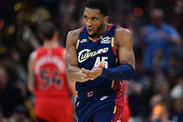Donovan Mitchell prolonge 4 ans avec les Cavaliers en 2026