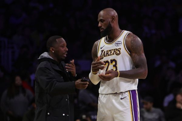 Les équipes séduisent LeBron James via Rich Paul en 2026