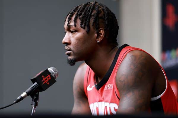 Hornets recrutent Finney-Smith des Rockets en 2026