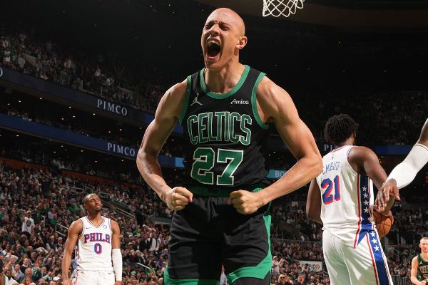 Jordan Walsh prolonge 3 ans avec les Celtics en 2026