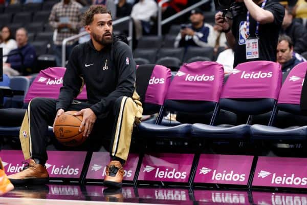 Trae Young enthousiaste avec les Wizards version 2026