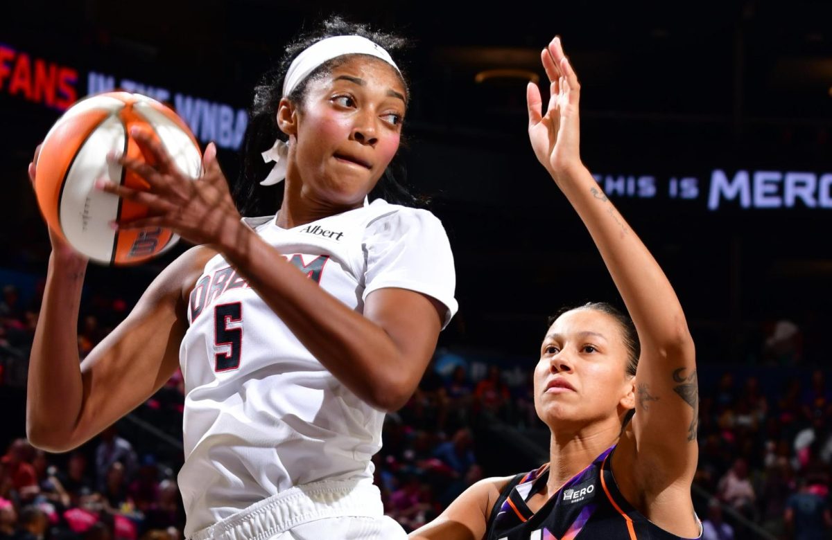 Angel Reese brille, Atlanta Dream bat Phoenix Mercury 99-89