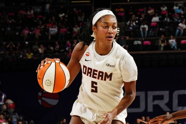 Angel Reese propulse Atlanta Dream en playoffs 2026