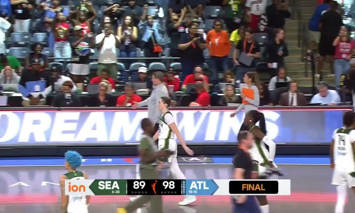 Angel Reese brille avec un double-double dans la victoire du Dream