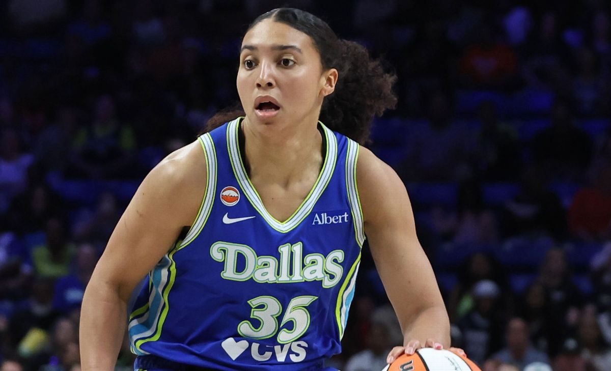 Azzi Fudd des Dallas Wings out pour la saison 2026