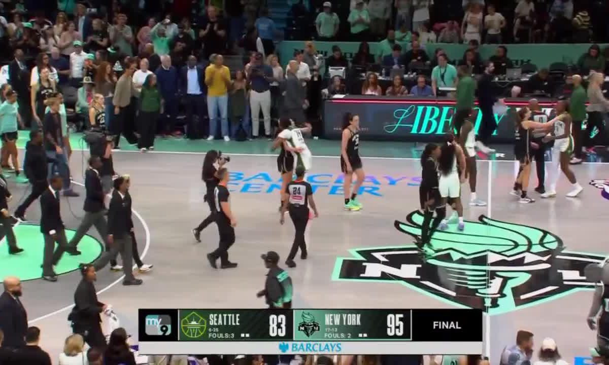 Breanna Stewart et Jonquel Jones mènent New York face à Seattle