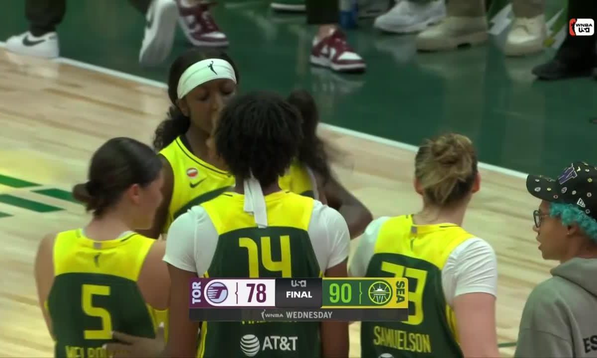 Flau’jae Johnson guide Seattle Storm face à Toronto Tempo