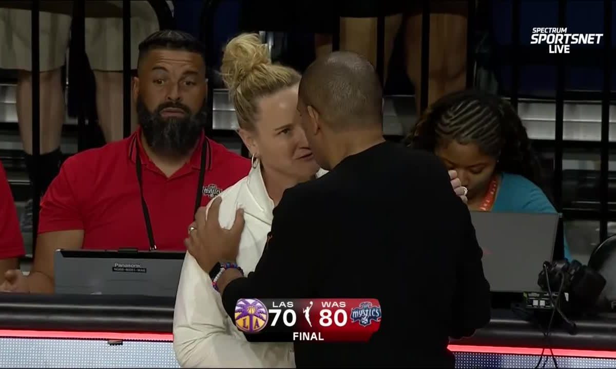 Mystics dominent Sparks grâce à Citron et Austin en 2026