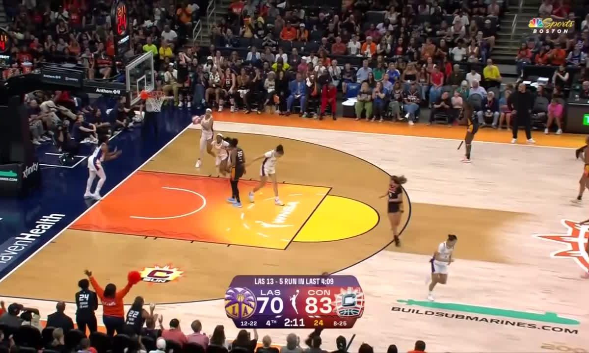 Olivia Nelson-Ododa brille, Connecticut Sun bat LA Sparks
