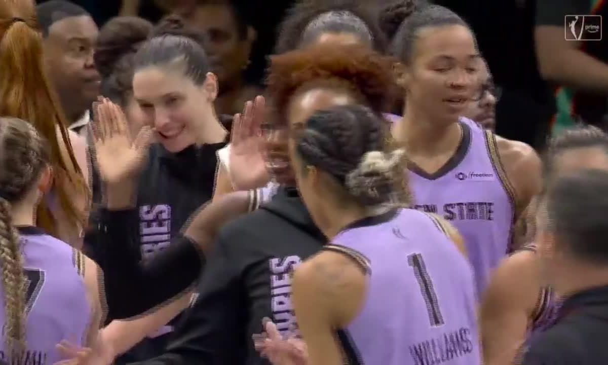 Zandalasini guide les Valkyries face à Liberty 79-60 en 2026