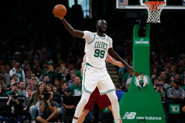 76ers signent Tacko Fall et autres talents pour 2026