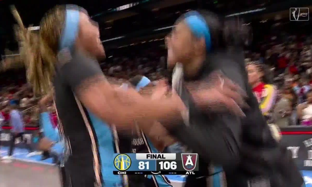 Angel Reese brille et Atlanta Dream bat Chicago Sky 106-81