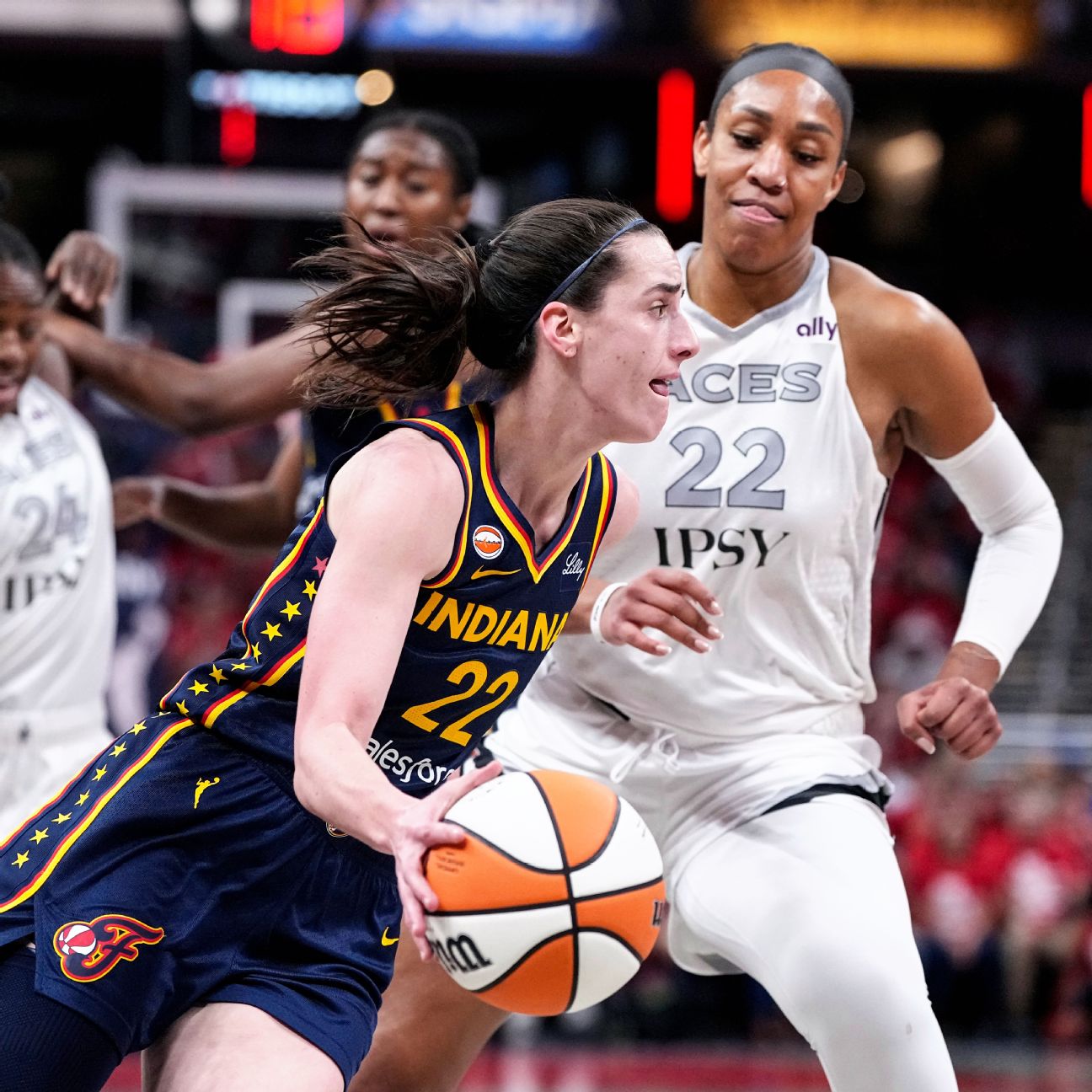 Caitlin Clark propulse Indiana Fever face aux Las Vegas Aces