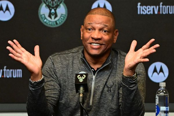 Doc Rivers rejoint NBC comme analyste NBA en 2026