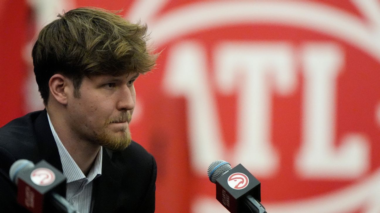 Blessure grave pour Henri Veesaar, rookie des Hawks 2026