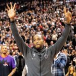 Kawhi Leonard prolonge 2 ans avec les Raptors pour 115M$