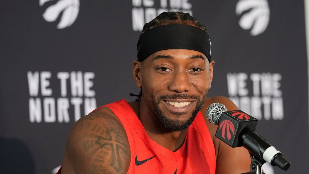 Kawhi Leonard de retour aux Raptors : nouveau départ en 2026