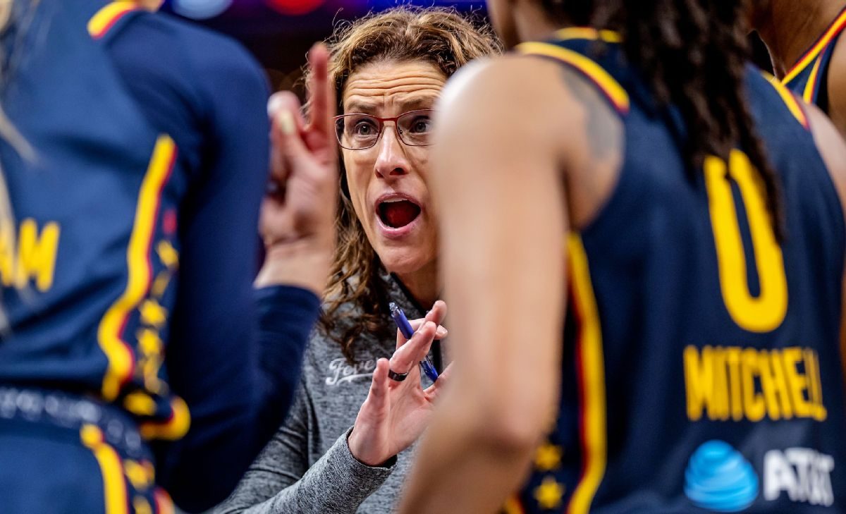 Stephanie White et l’Indiana Fever face aux défis 2026