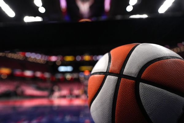 Amber Cox défend les fans des Indiana Fever en 2026
