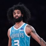 Coby White forfait en présaison 2026 des Hornets pour blessure
