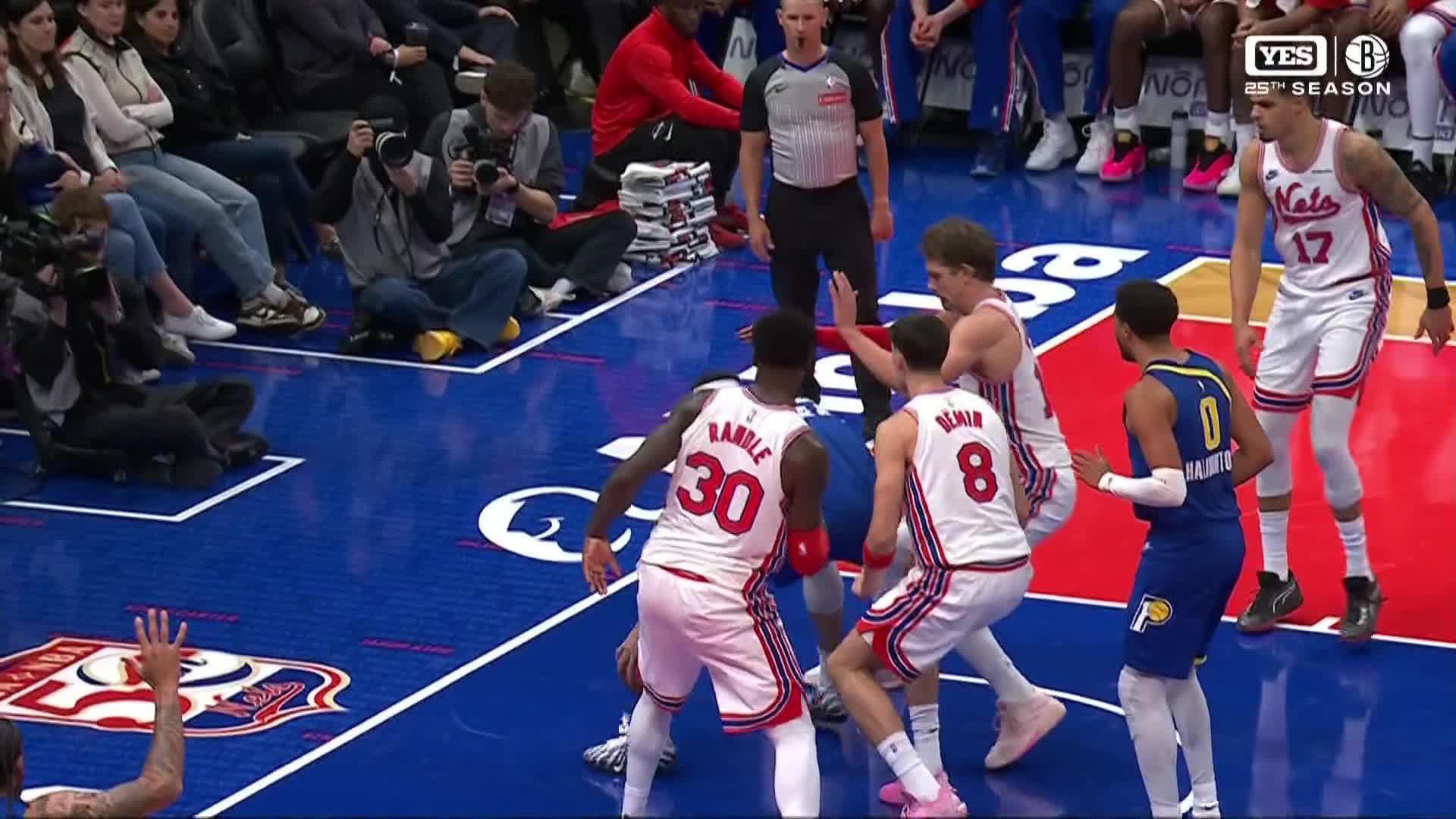 Haliburton guide les Pacers à une victoire face aux Nets 2026