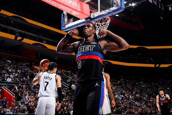Jalen Duren prolonge avec les Pistons en 2026 malgré les négociations