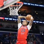 Jordan Hawkins signe un contrat two-way avec les Bulls 2026