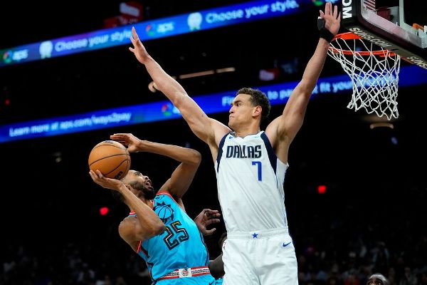 NBA 2026 : les Mavericks coupent Dwight Powell