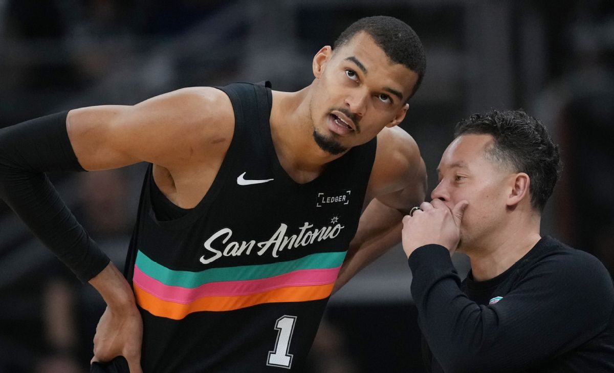 NBA 2026-27 : 5 coachs sous pression avec LeBron et Jokic