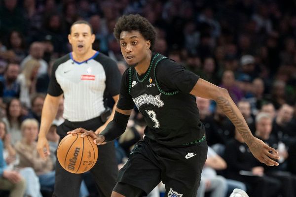Timberwolves agree to 1-year, $40M extension with Jaden McDaniels