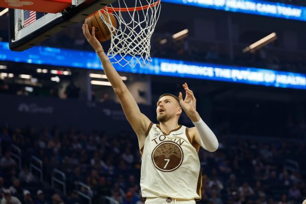 Warriors’ Kristaps Porzingis remains out indefinitely but will be around team