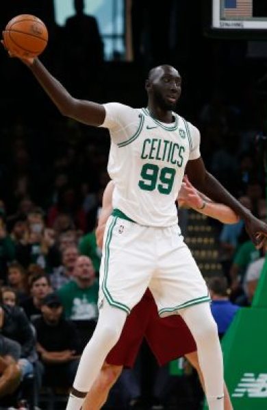 76ers signent Tacko Fall et autres talents pour 2026