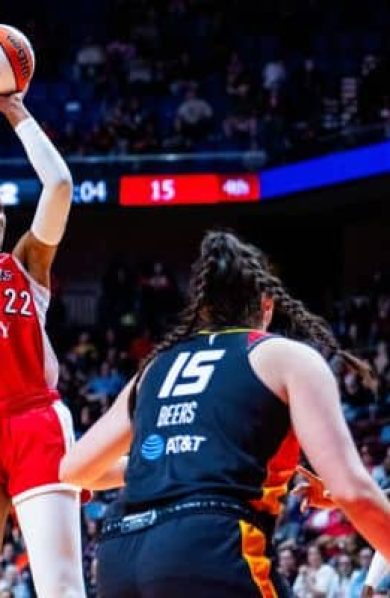 A&rsquo;ja Wilson explose les Sun avec 45 pts, Aces en forme