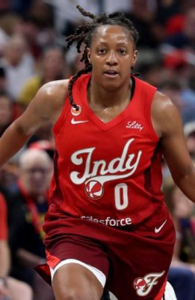Kelsey Mitchell et l’Indiana Fever : décision clé en 2026