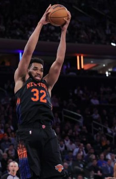Knicks stoppent leur série et battent les Pistons en 2026