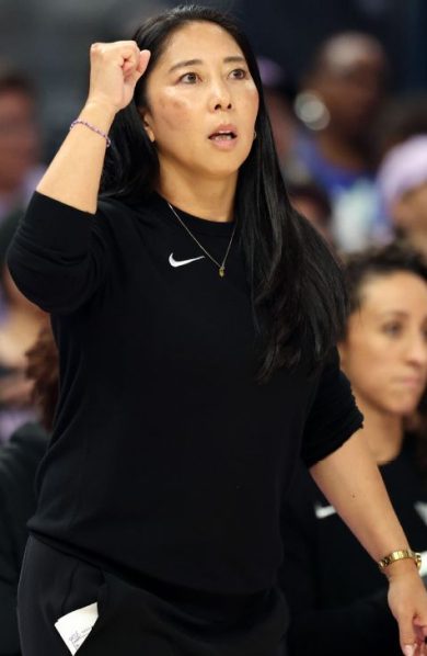 Natalie Nakase ajuste sa routine avant les demi-finales WNBA 2026