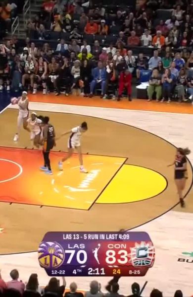Olivia Nelson-Ododa brille, Connecticut Sun bat LA Sparks