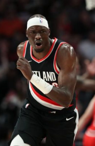 Phoenix Suns renforcent leur pivot avec Duop Reath en 2026