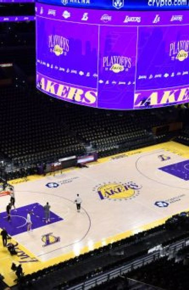 Vente record des Lakers à 12 milliards $ en 2026